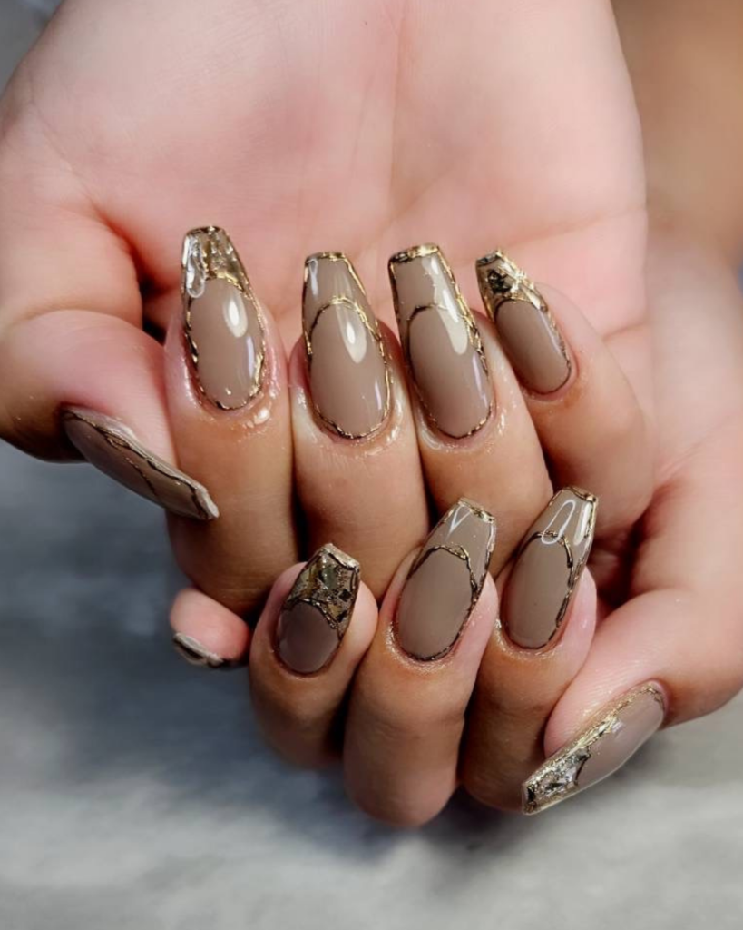 ネイルデザイン｜フレンチネイル・ベージュ系