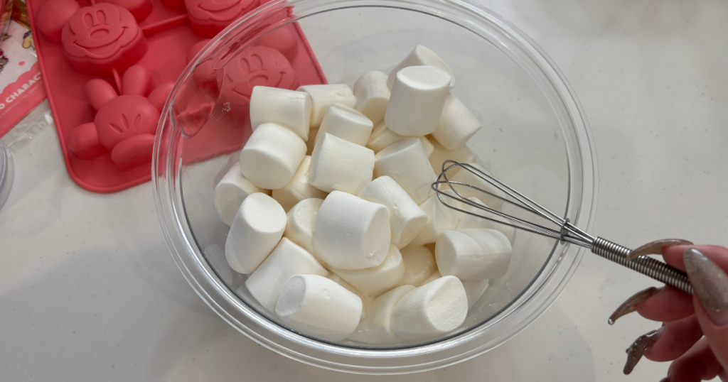 手作りチョコマシュマロの材料と作り方｜作り方③マシュマロを混ぜる