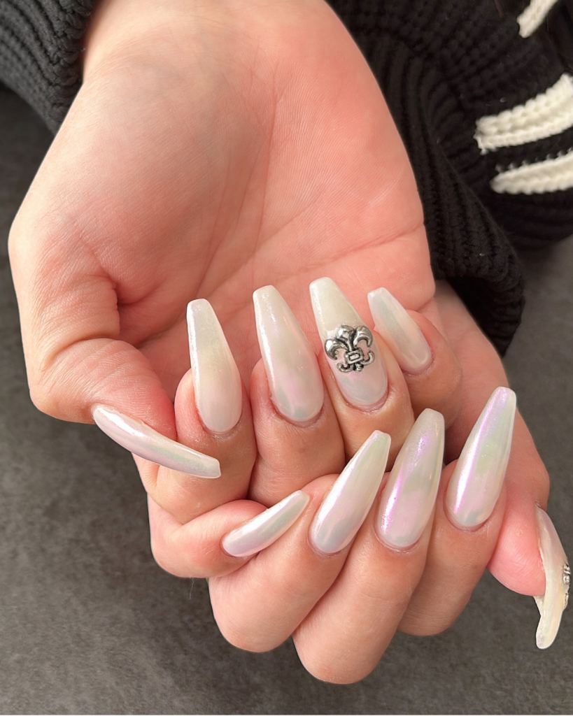 ネイルデザイン｜ワンカラーネイル・ミラーネイル・ホワイトネイル